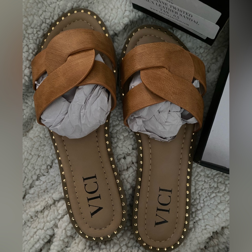 Vici Faux Leather Sandal - Tan 6.5